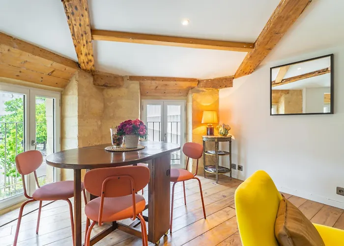 En Centre De * Burdeos